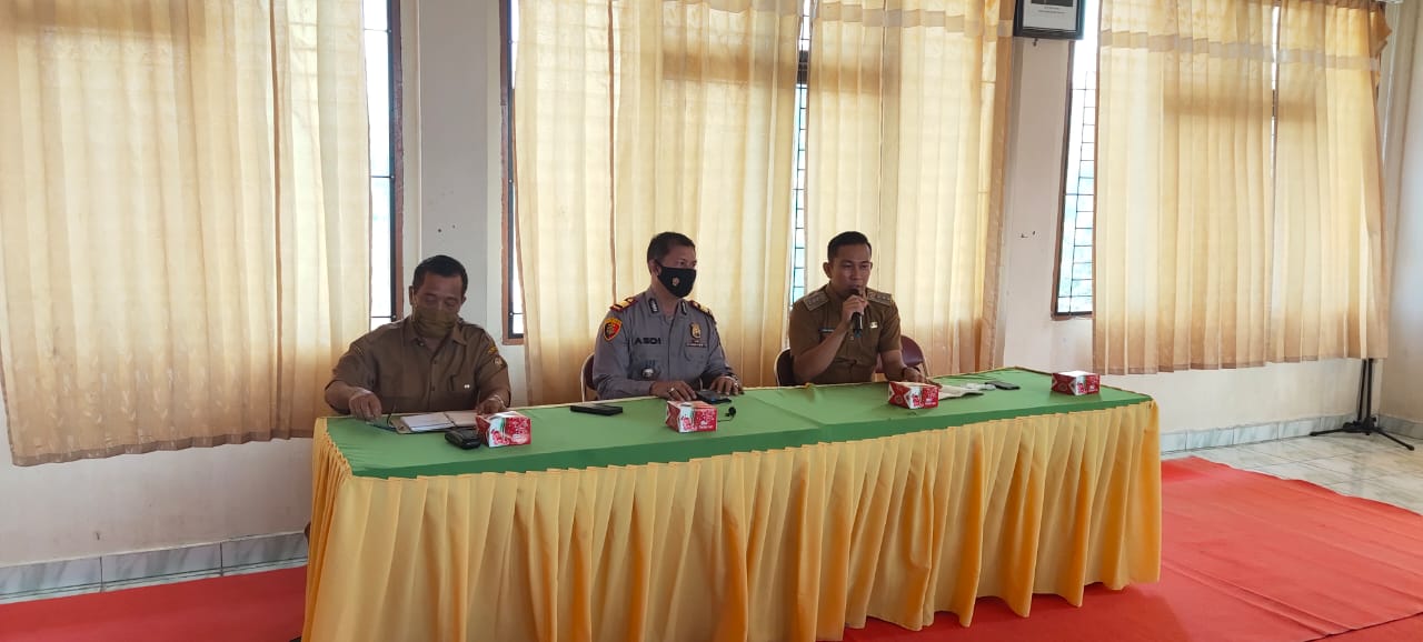 Jaka : Camat Kampar Kiri Hilir Sinergi Kapolsek Jalankan Perpres 88 Tahun 2017
