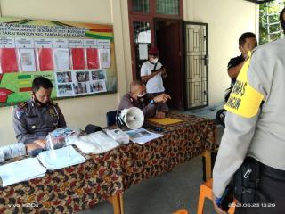 Tim Polres Kampar Nilai Posko PPKM BM se-Kabupaten Kampar, Andra : Kita Maksimal Terdepan
